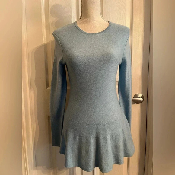 Antonio Melani 100% Cashmere Peplum sweater blue size small - Picture 2 of 15